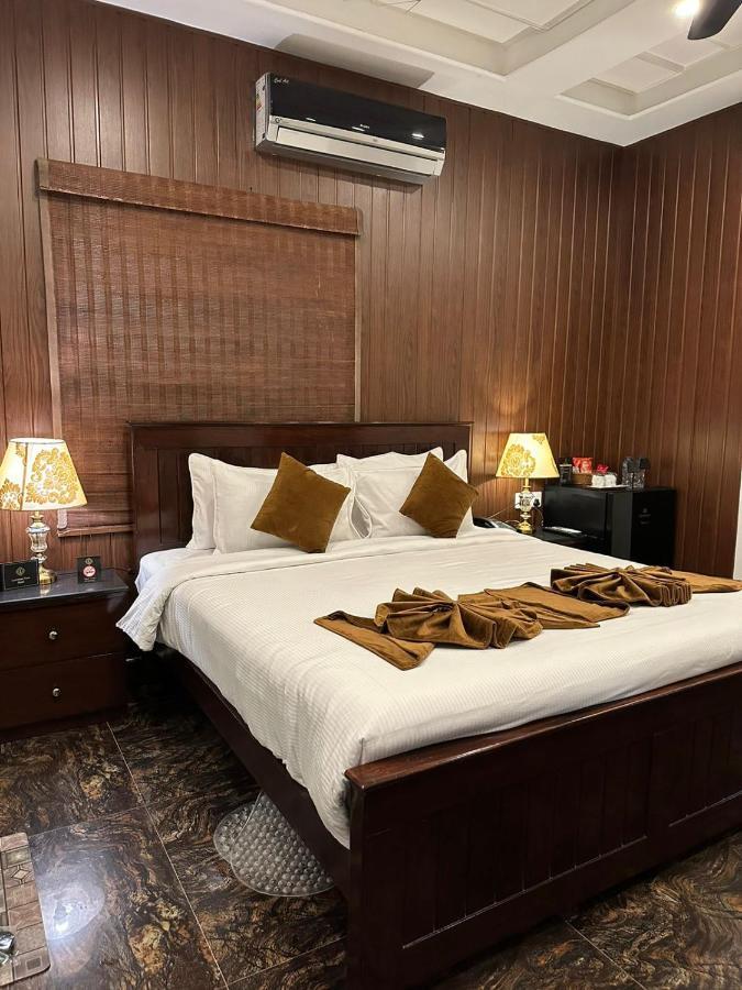 Lawrence View Hotel, 라호르 외부 사진